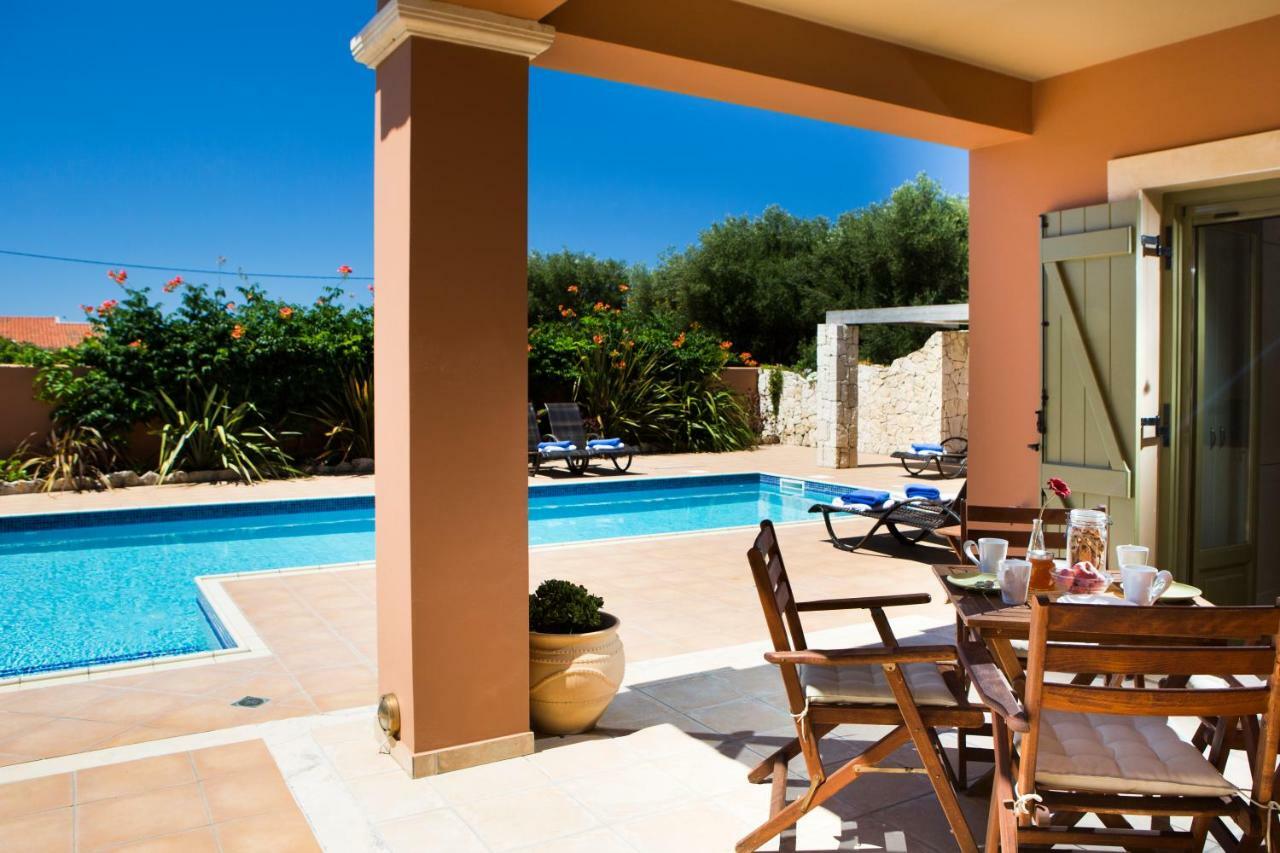 סבורונטה Oleanna Villas - Villa Elena מראה חיצוני תמונה